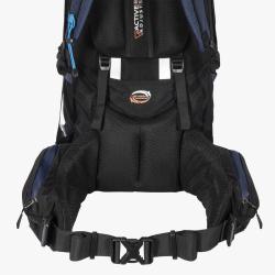 Batoh HIGHLANDER Novar 60+5 l tmavomodr� zboku